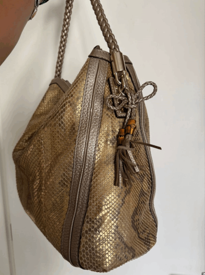 Bolsa Gucci Python Dourada Bella - Image 7