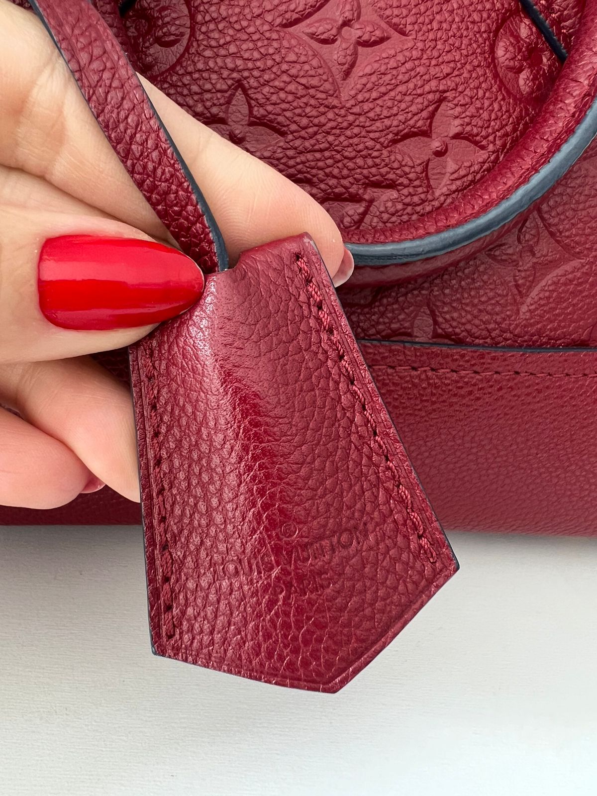 Bolsa Louis Vuitton Alma com Alça Longa – Soho Bazar