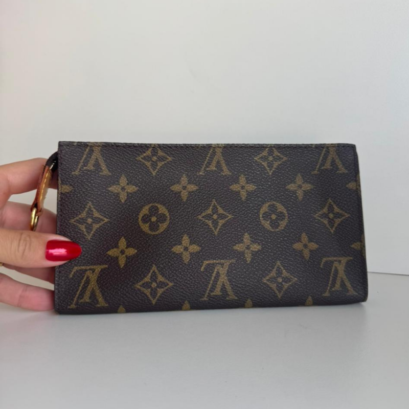 Louis Vuitton Daily Pouch Monogram